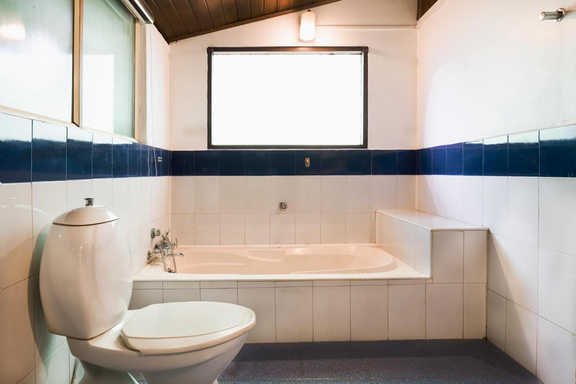 Hotel Exotica Holidays Viripara Zewnętrze zdjęcie