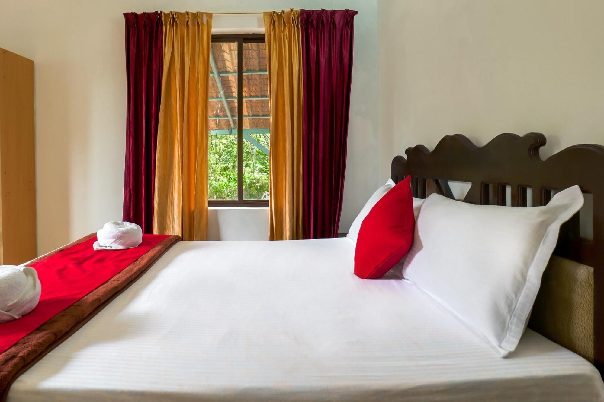 Hotel Exotica Holidays Viripara Zewnętrze zdjęcie