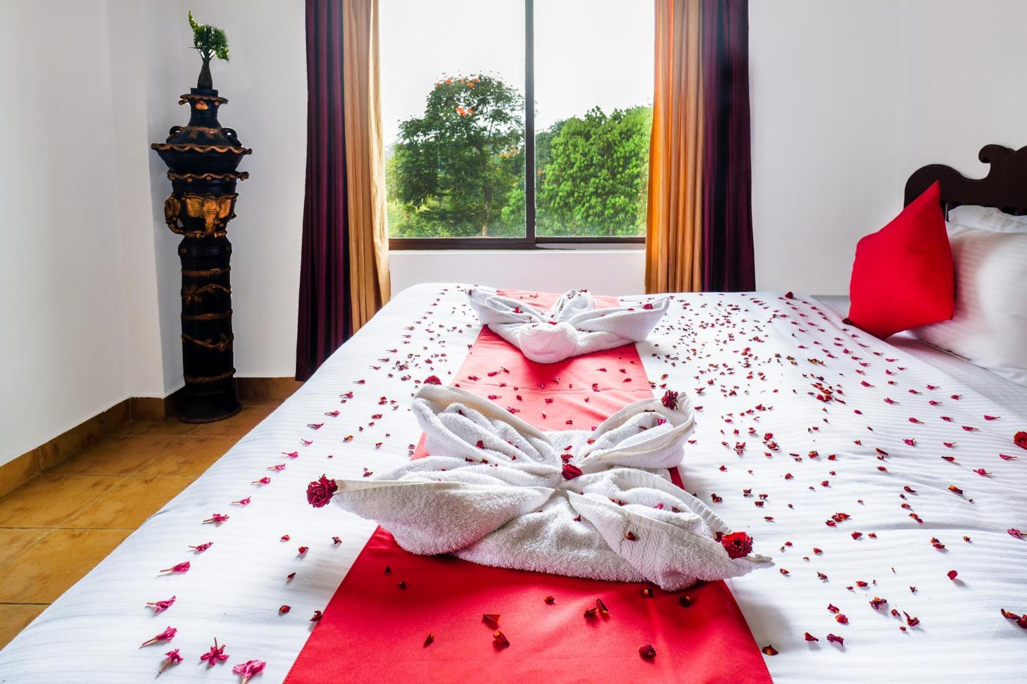 Hotel Exotica Holidays Viripara Zewnętrze zdjęcie
