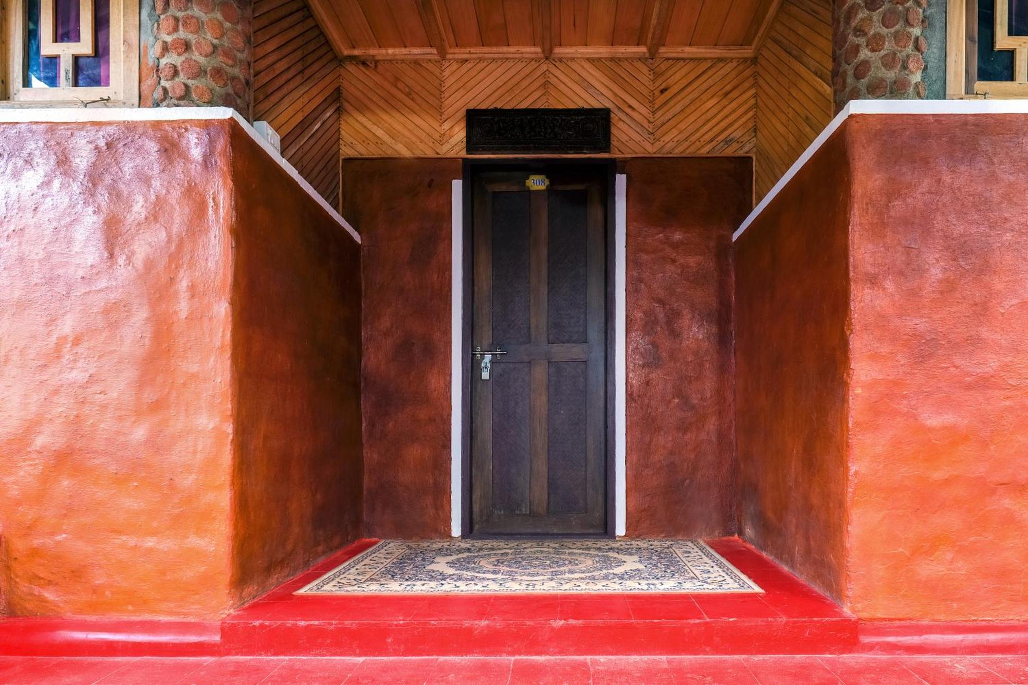 Hotel Exotica Holidays Viripara Zewnętrze zdjęcie