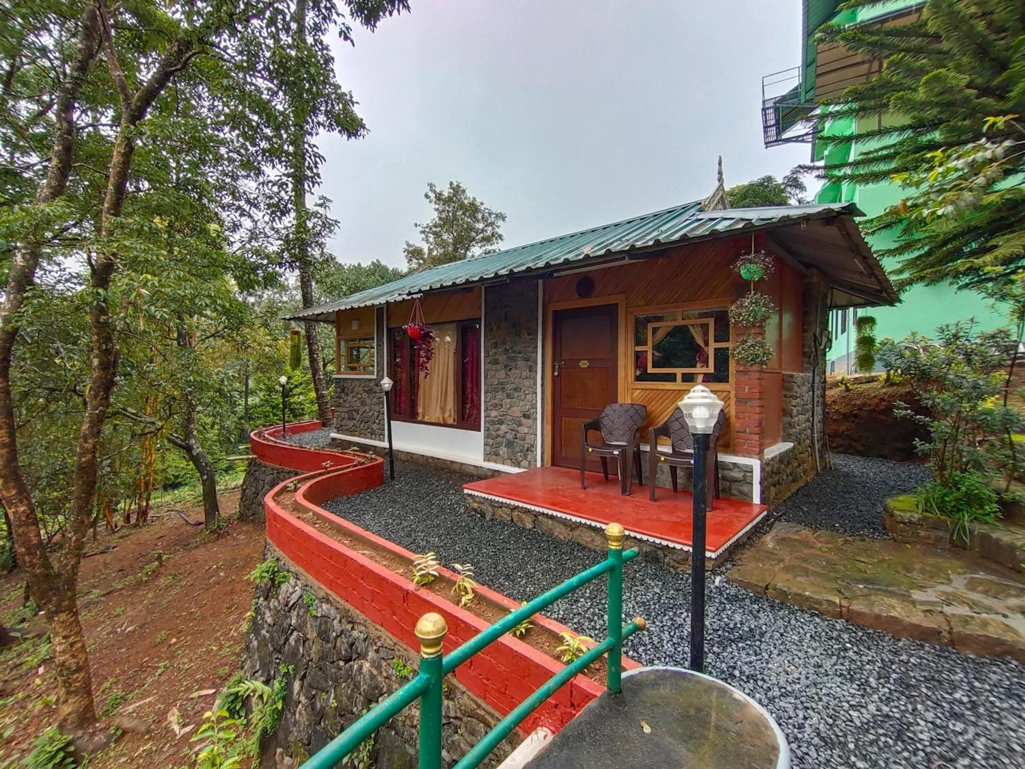 Hotel Exotica Holidays Viripara Zewnętrze zdjęcie