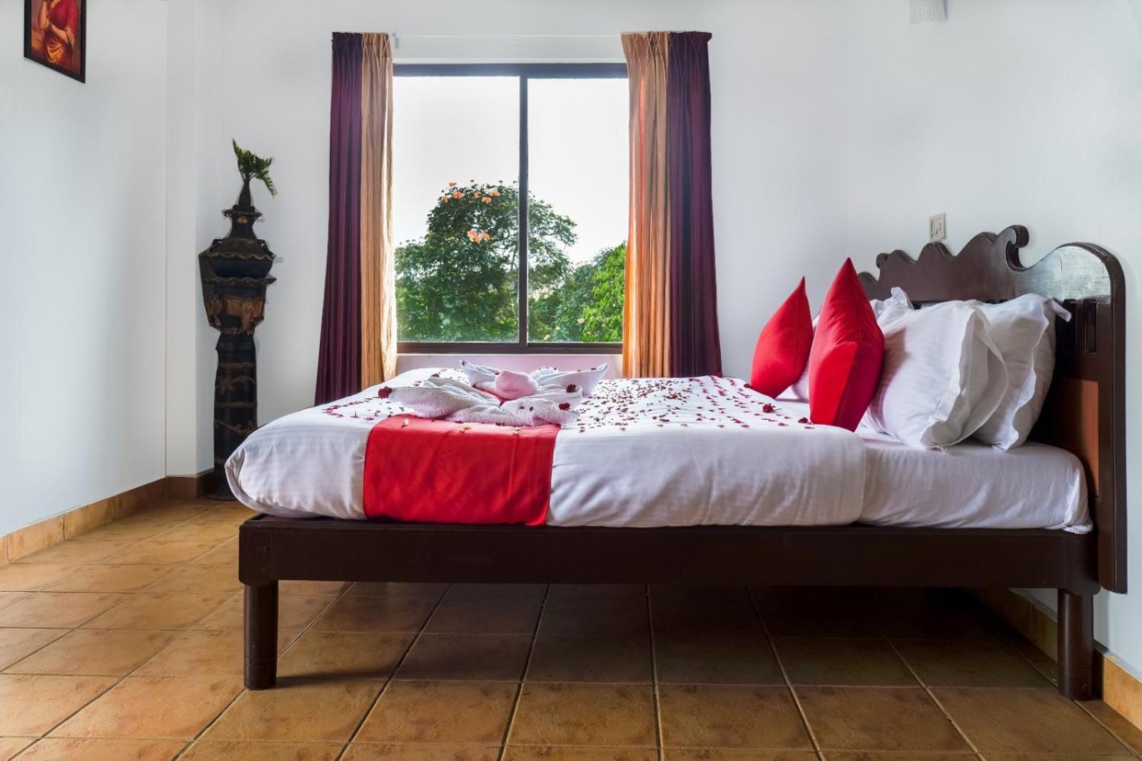 Hotel Exotica Holidays Viripara Zewnętrze zdjęcie